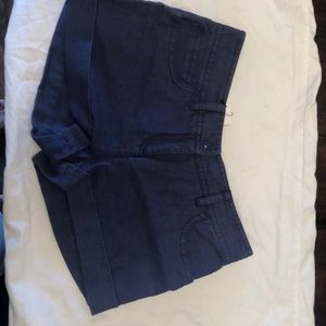 Emilio Pucci short shorts. Sz 6 NWT